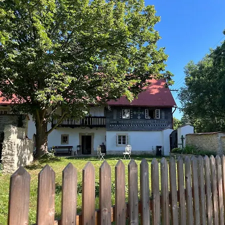 Holiday home Hubina Snedovice